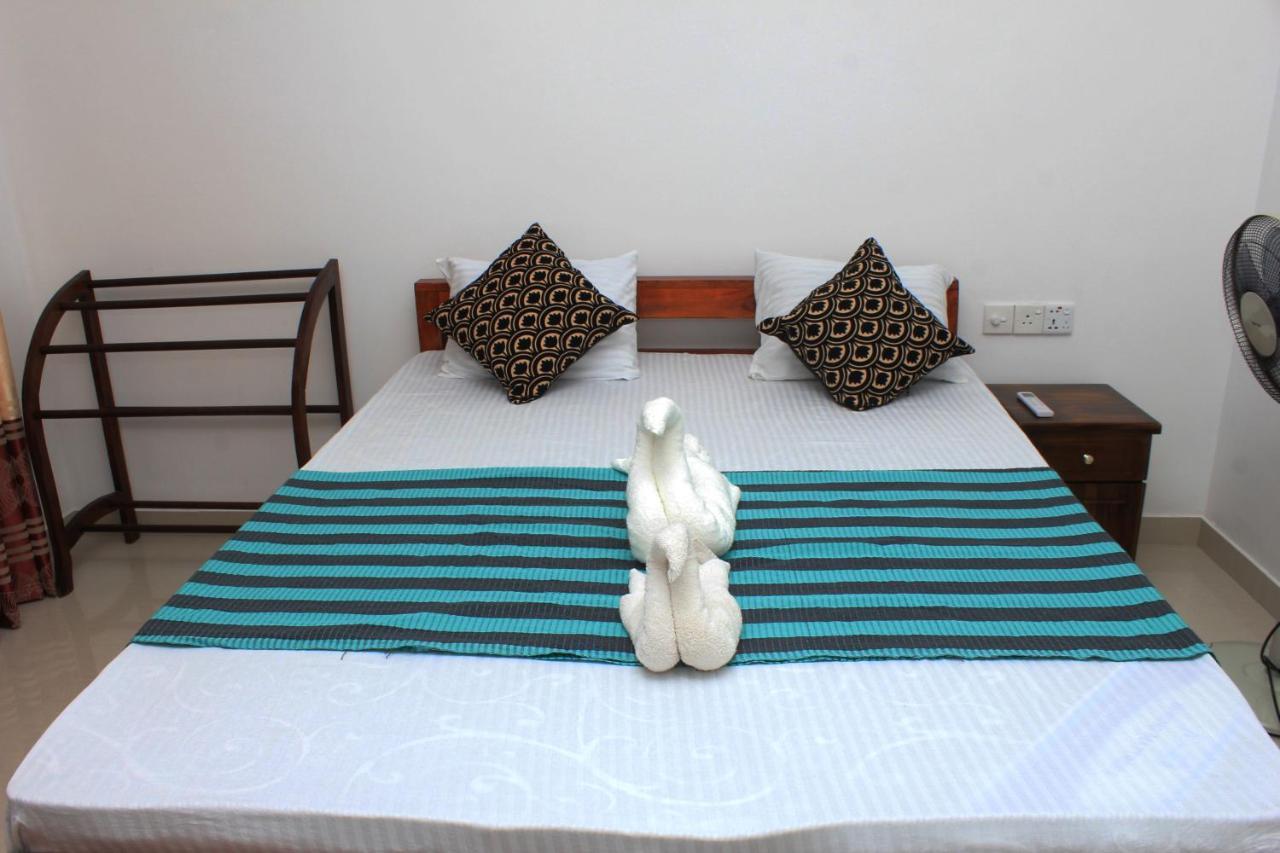 Joshua'S Cottage Sigiriya Ngoại thất bức ảnh