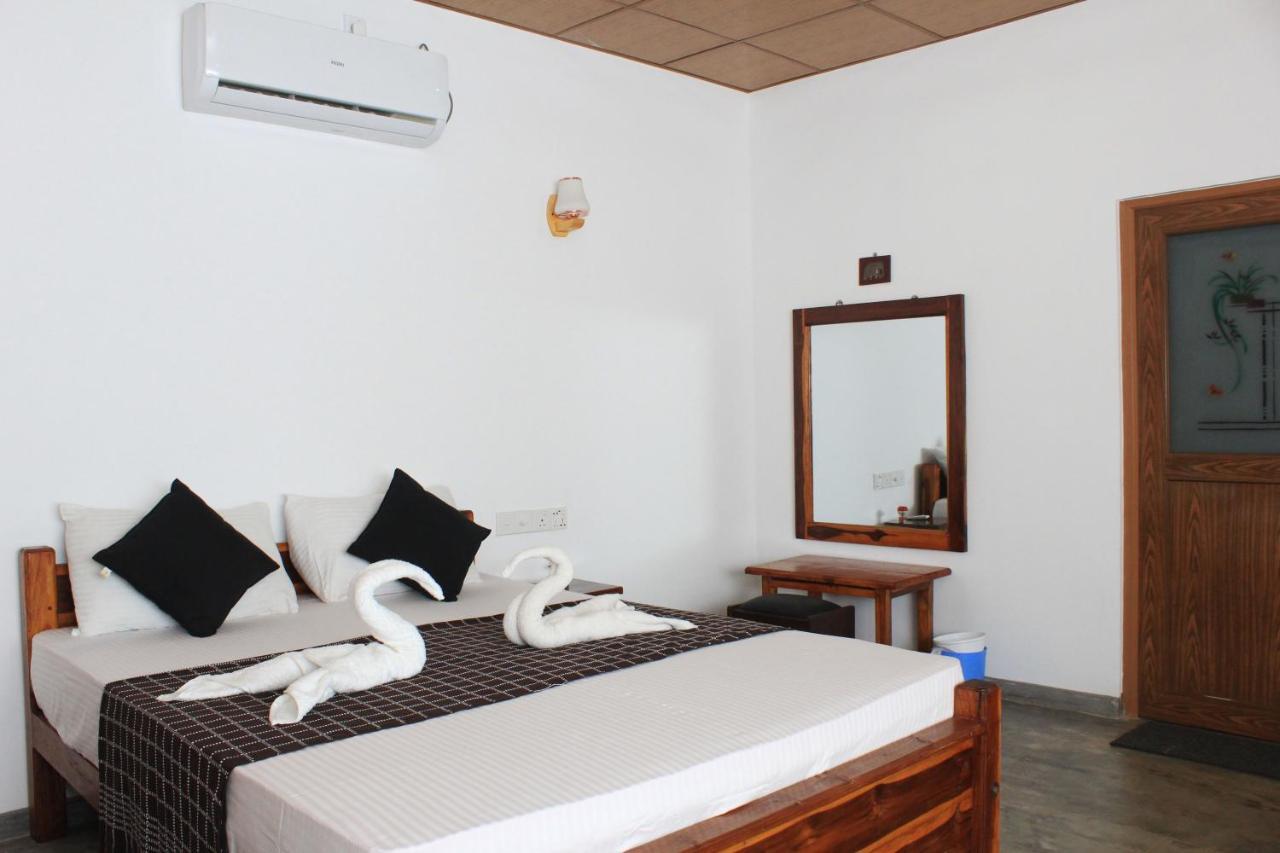 Joshua'S Cottage Sigiriya Ngoại thất bức ảnh