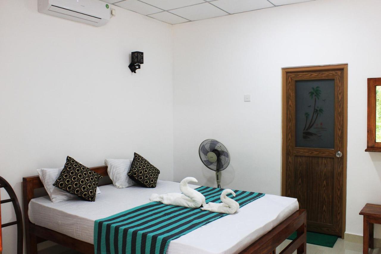 Joshua'S Cottage Sigiriya Ngoại thất bức ảnh